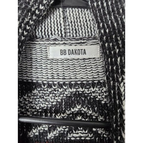 BB Dakota Open Cardigan OS Aztec Southwestern Fringe Stretch Casual Boho Black - Picture 3 of 11